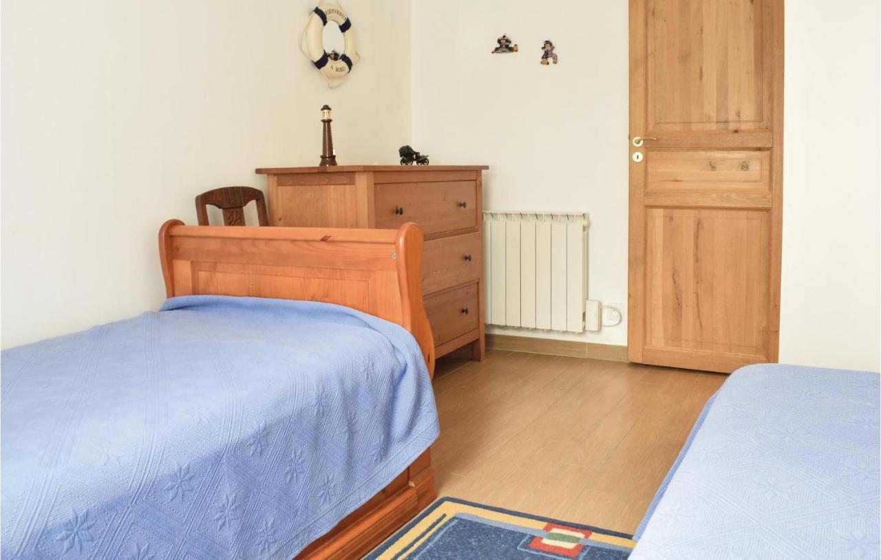 Cozy Home In Lestre With Wifi Quinéville Екстериор снимка